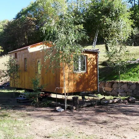 La Roulotte Du Bucheron Hébergement de vacances Lapoutroie